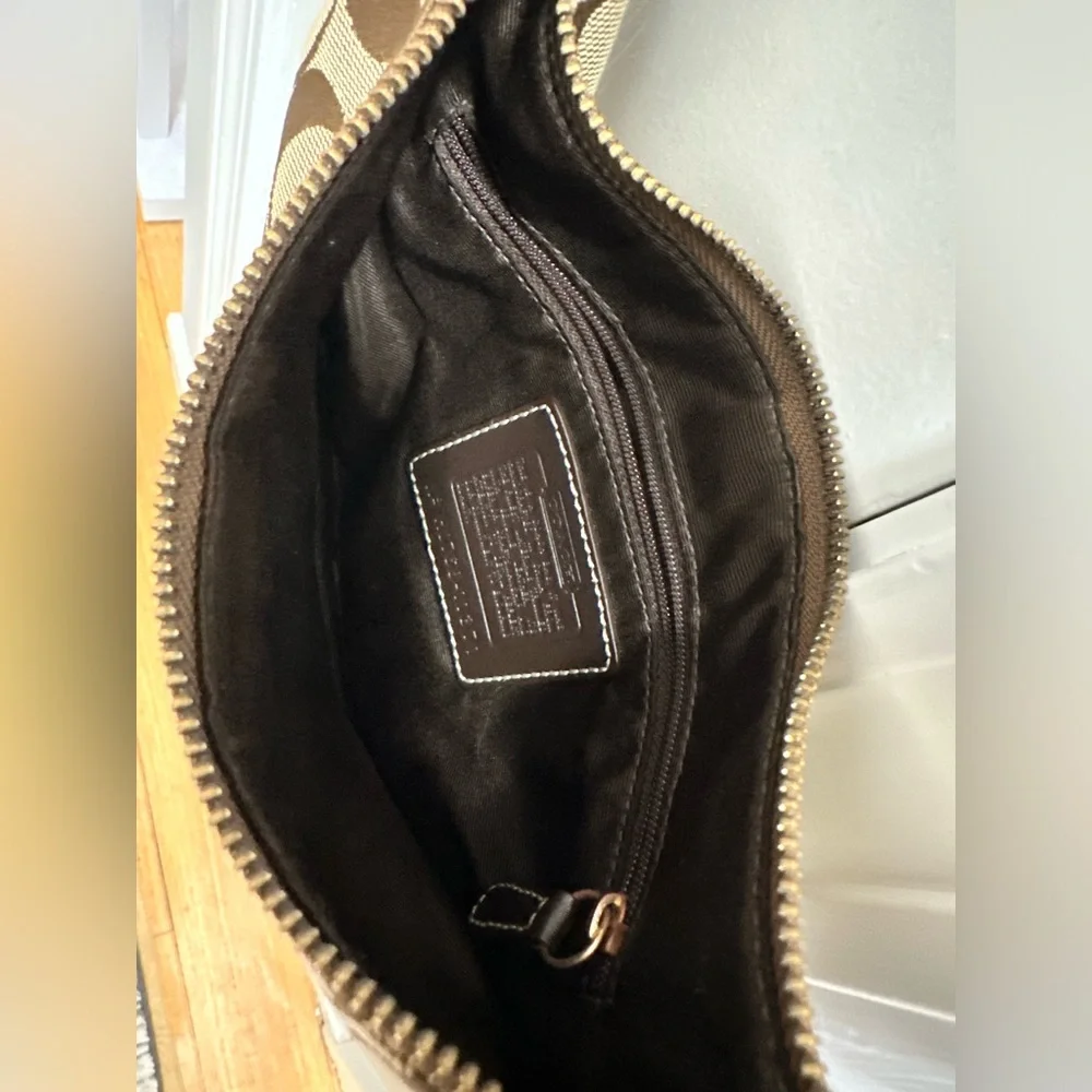Coach Vintage Y2K Brown Signature Hobo Demi with Leather Corners H0768-11371